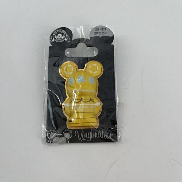 NEW DISNEY PARKS Vinylmation 3D Pin Cruise Life Boat Trading Pin - Picture 1 of 7